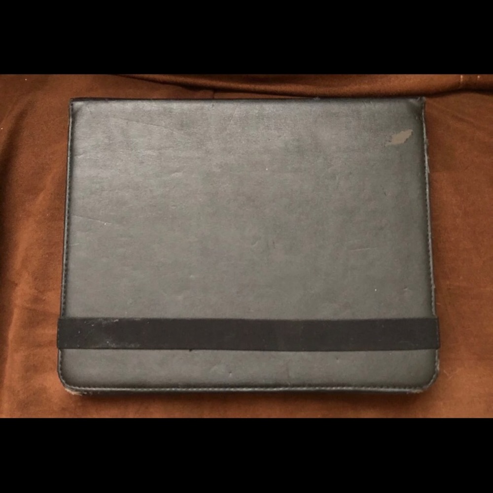 iPad case - Picture 3 of 3